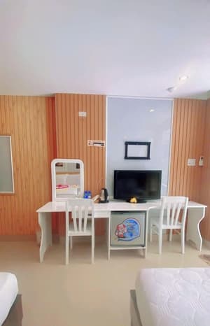 thumbnail: Room