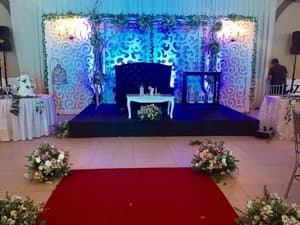 thumbnail: Indoor wedding