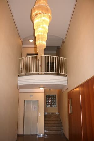 thumbnail: Interior detail