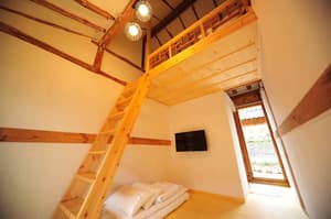 thumbnail: Interior detail