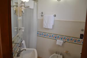 thumbnail: Bathroom