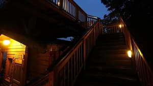thumbnail: Exterior
