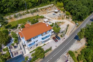 thumbnail: Aerial view