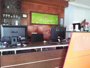 thumbnail: Reception
