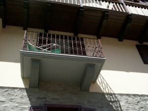thumbnail: Exterior