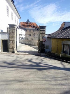 thumbnail: General view