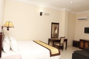 thumbnail: Room