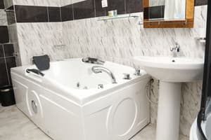 thumbnail: Bathroom