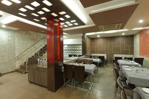 thumbnail: Restaurant