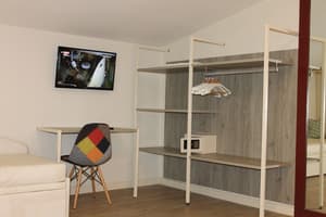 thumbnail: Room