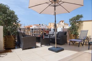 thumbnail: Terrace/patio