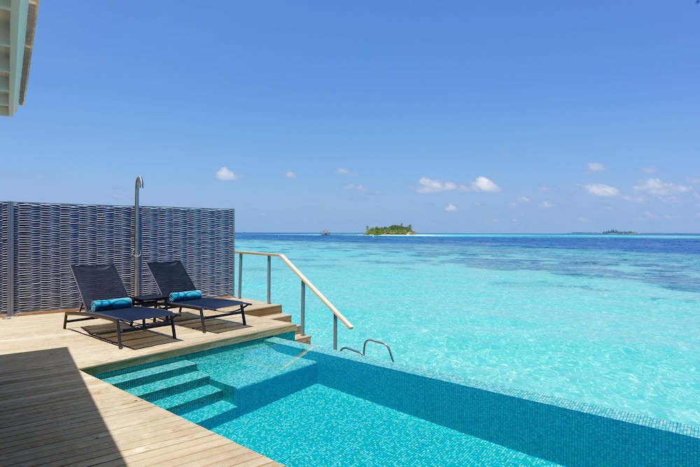 Private pool