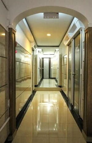 thumbnail: Hallway
