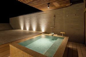 thumbnail: Deep soaking bathtub