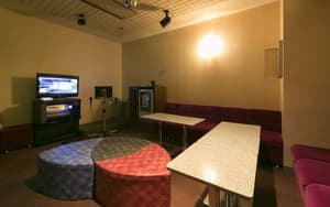 thumbnail: Karaoke room