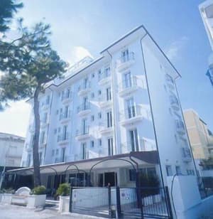 thumbnail: Exterior