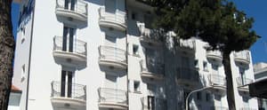 thumbnail: Exterior