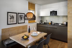 thumbnail: Breakfast area