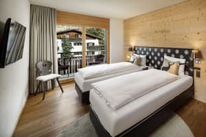 thumbnail: Interior