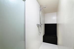 thumbnail: Bathroom shower