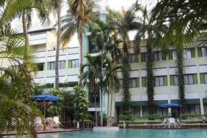 thumbnail: Outdoor pool