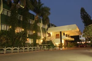 thumbnail: Exterior