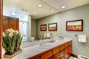 thumbnail: General view