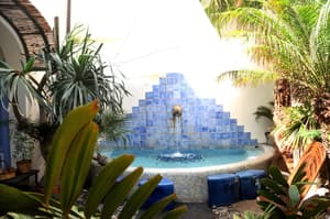 thumbnail: Fountain