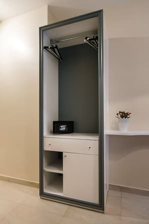 thumbnail: Safe