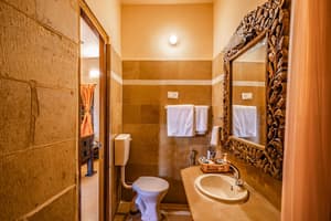 thumbnail: Bathroom