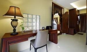 thumbnail: Room