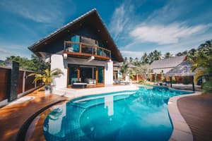 thumbnail: Exterior
