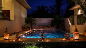 thumbnail: Outdoor pool