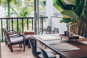 thumbnail: In-room dining