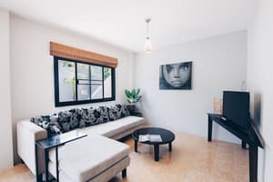 thumbnail: Living area