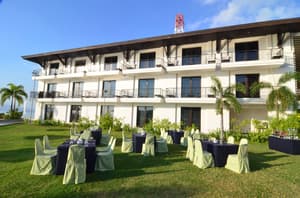 thumbnail: Outdoor banquet area