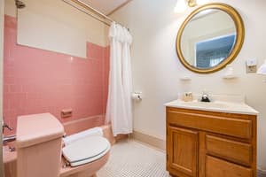 thumbnail: Bathroom