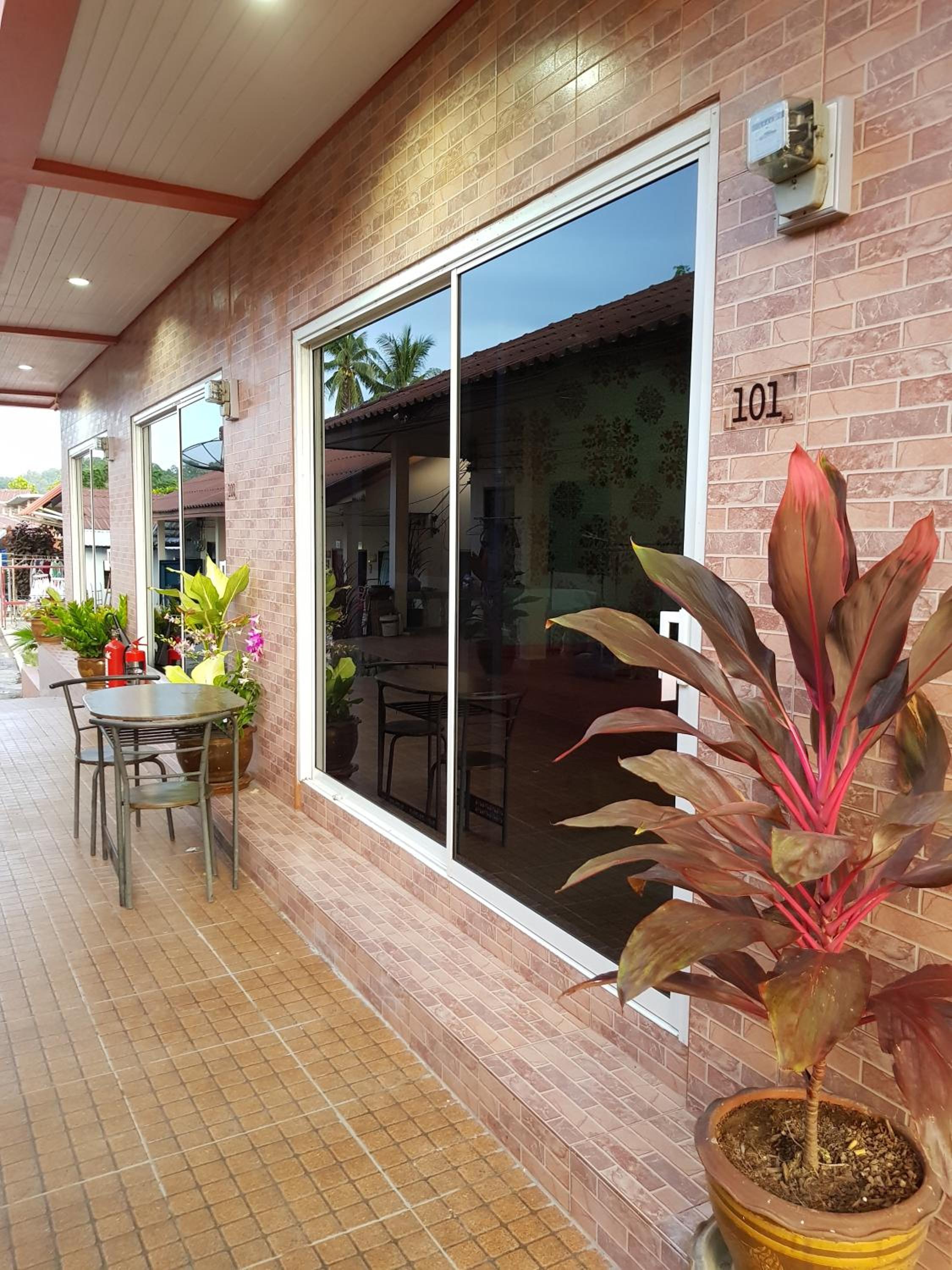 Restaurant-cafeteria