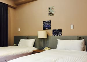 thumbnail: Room