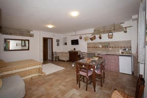 thumbnail: General view