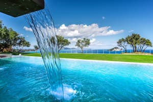thumbnail: Outdoor pool
