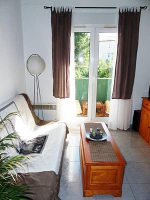 thumbnail: Living area