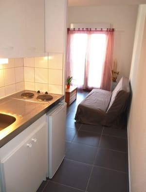 thumbnail: Private kitchenette