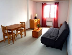 thumbnail: Living room