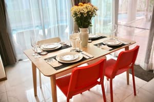 thumbnail: In-room dining