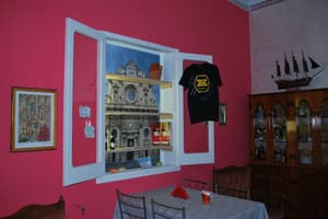 thumbnail: Breakfast area
