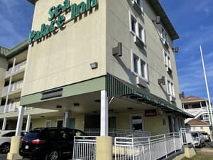 thumbnail: Exterior detail