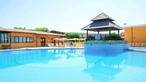 thumbnail: Pool