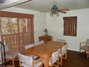 thumbnail: In-room dining