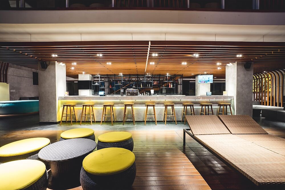 Snack bar